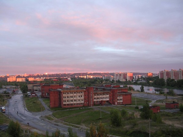 Фотография школы.
